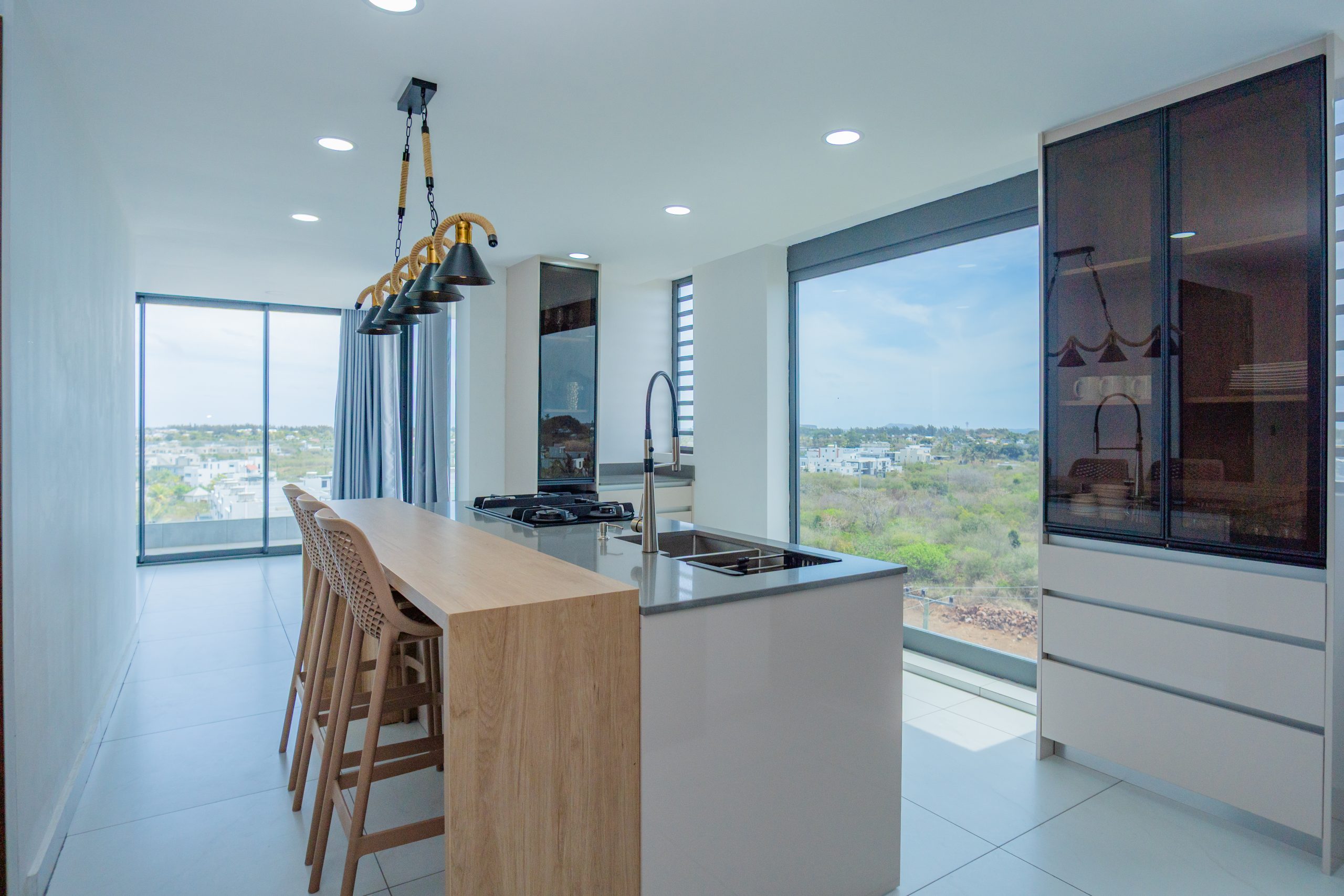 Penthouse-60