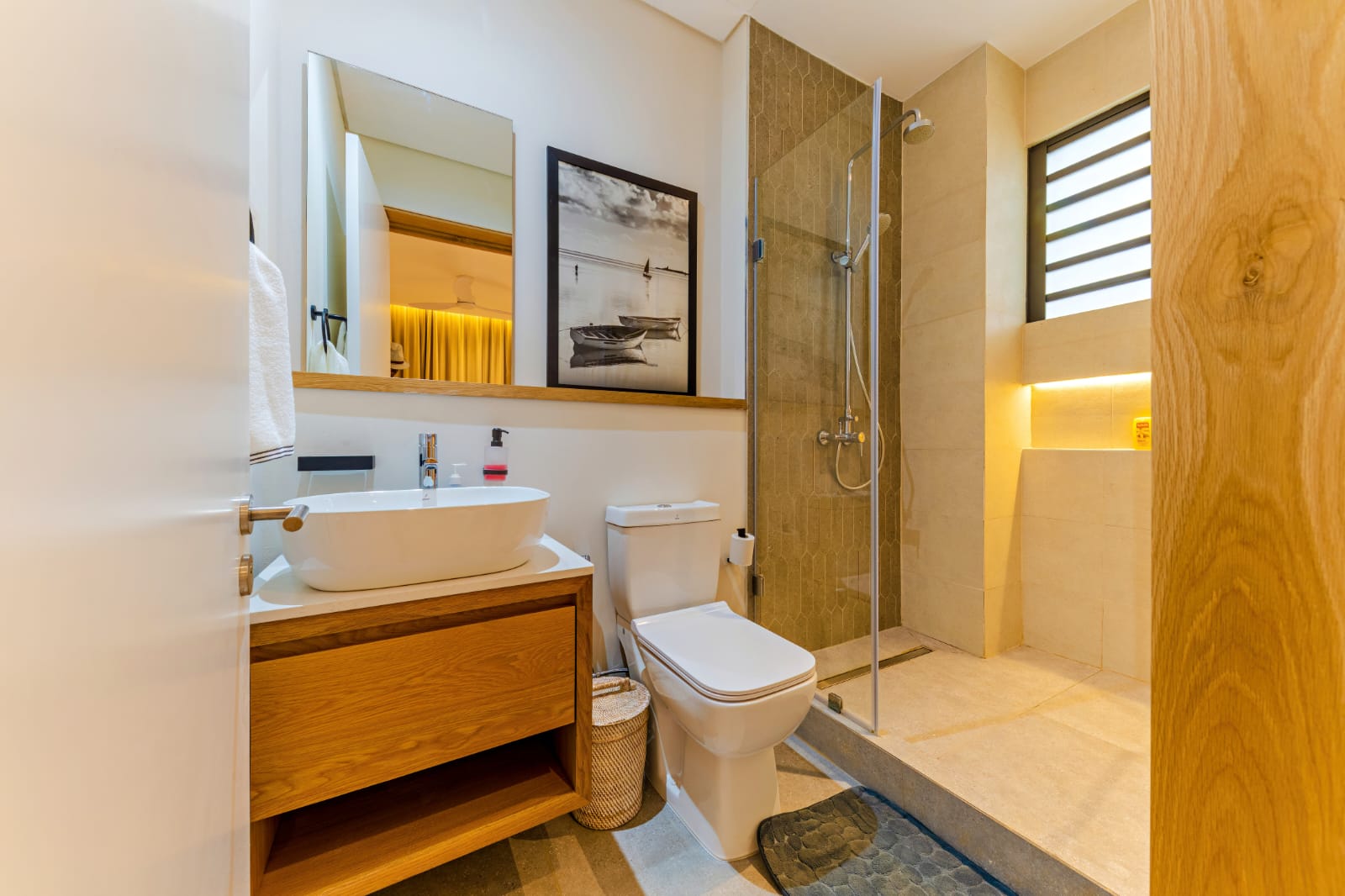 WhatsApp Image 2026-04-27 at 20.45